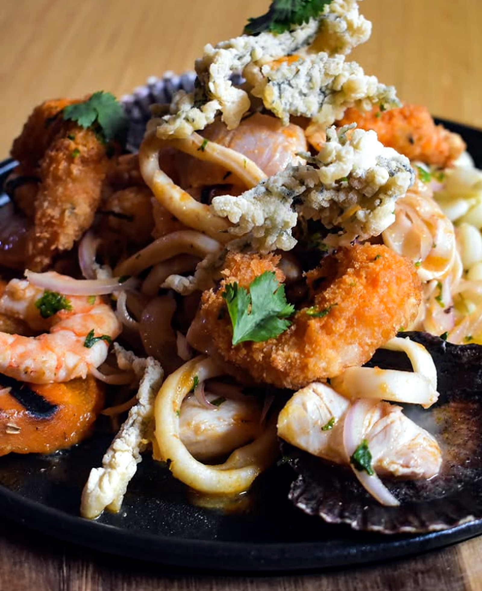 Plato de mariscos de Monarca Restaurante